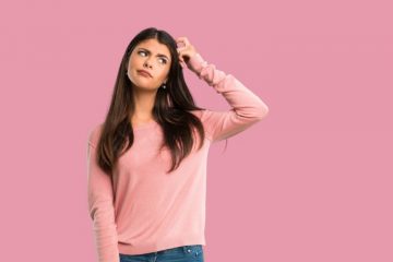 Vệ sinh vùng kín bằng gì là tốt nhất?